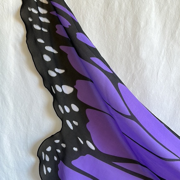 NoaPoa Dreamy DressUps butterfly wings shawl - Picture 4 of 4